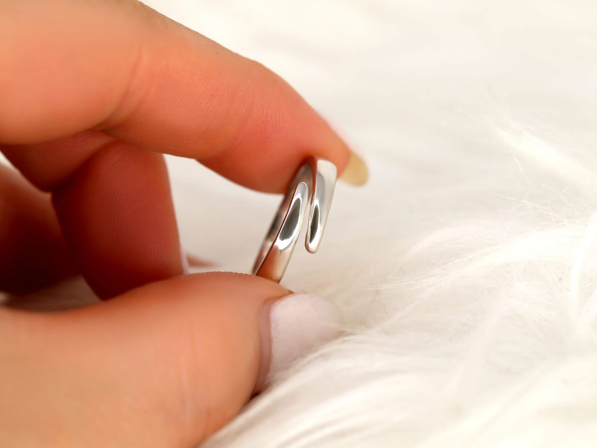 Stunning Bypass setting Wedding Bands 5