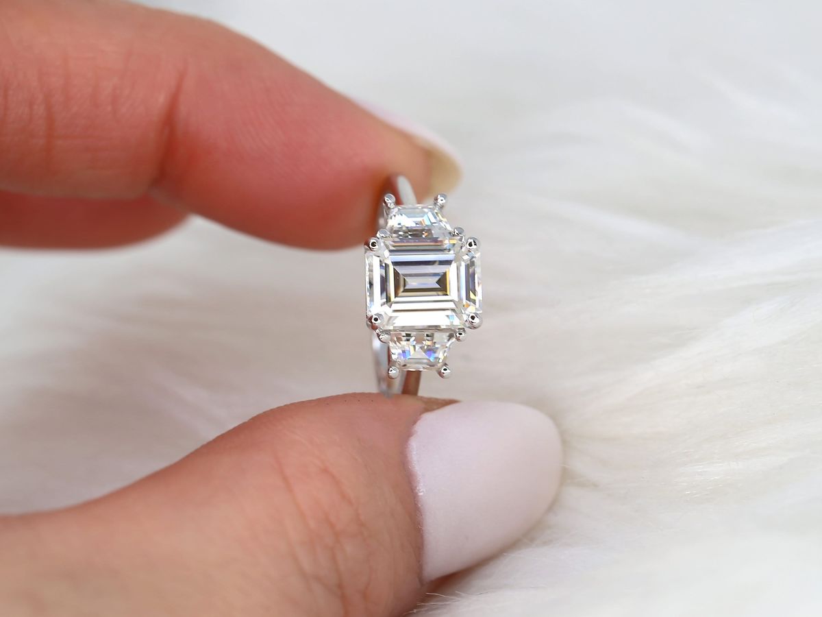 Stunning 3.60 CT Emerald Moissanite Engagement Ring with Three stone Design 5