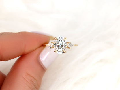 Stunning 2.5 CT Oval Moissanite Engagement Ring with Three Stone Design 7