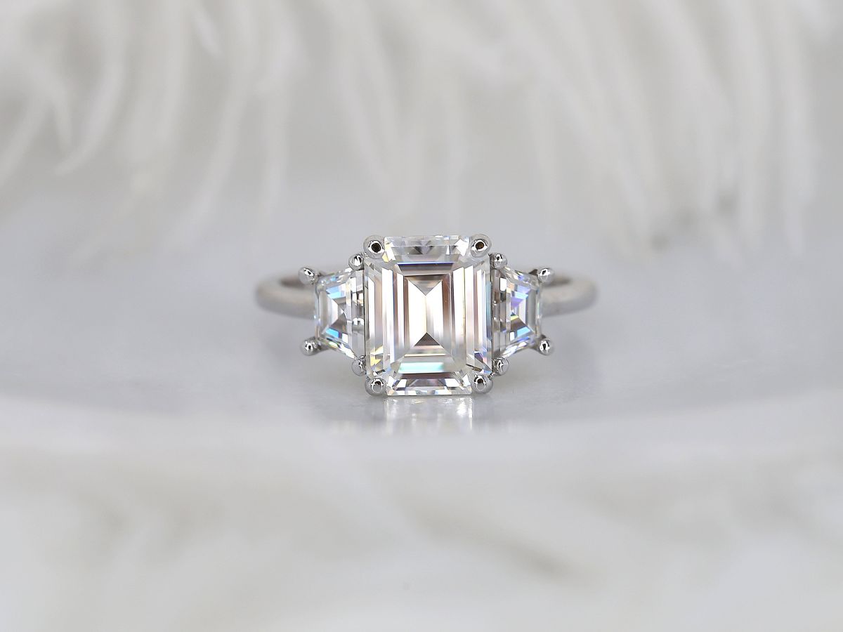 Stunning 3.60 CT Emerald Moissanite Engagement Ring with Three stone Design 1