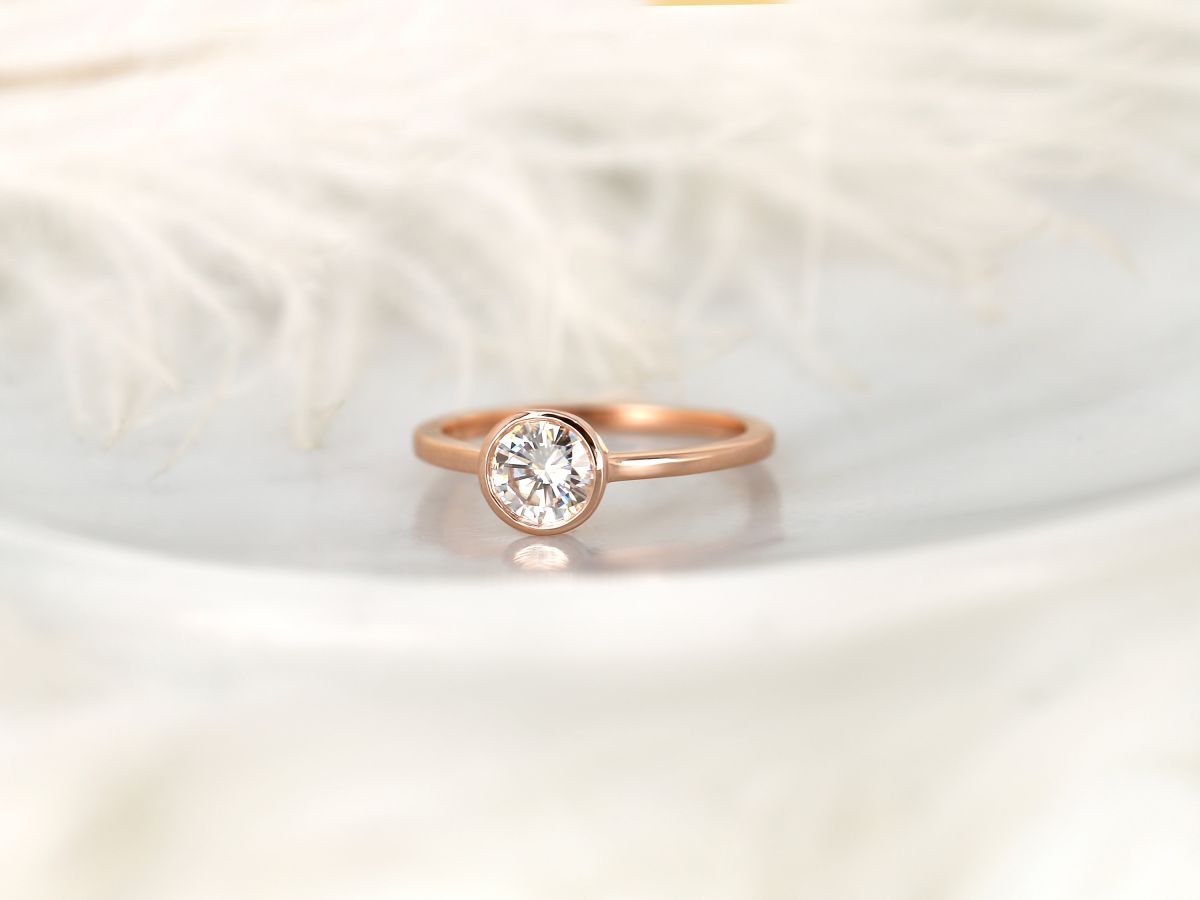 Stunning 0.75 CT Round Moissanite Engagement Ring With Bezel Design 2