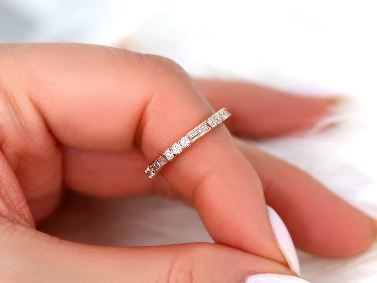 Stunning 0.67 CT Round & Baguette Moissanite Stones Vintage Wedding Band 8