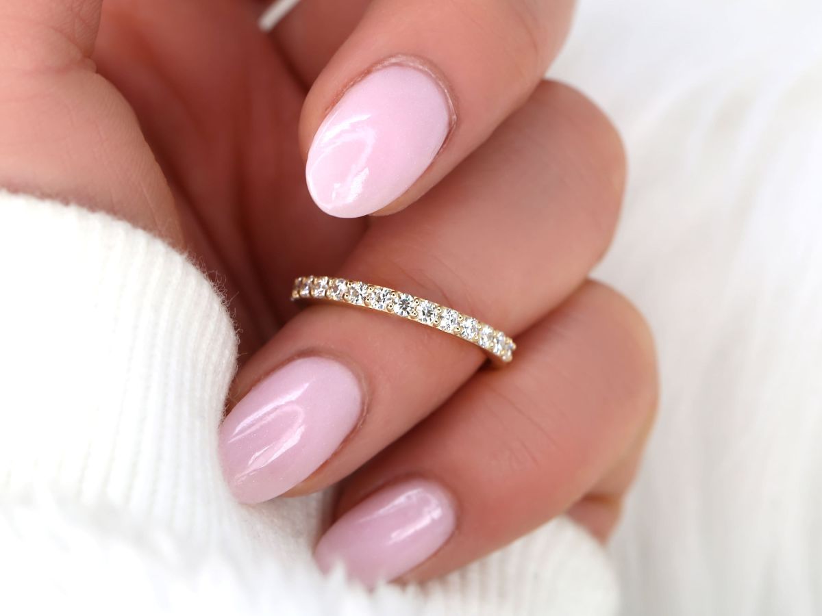 Stunning 0.48 TCW Round Moissanite Stones Half Eternity Wedding Bands 3