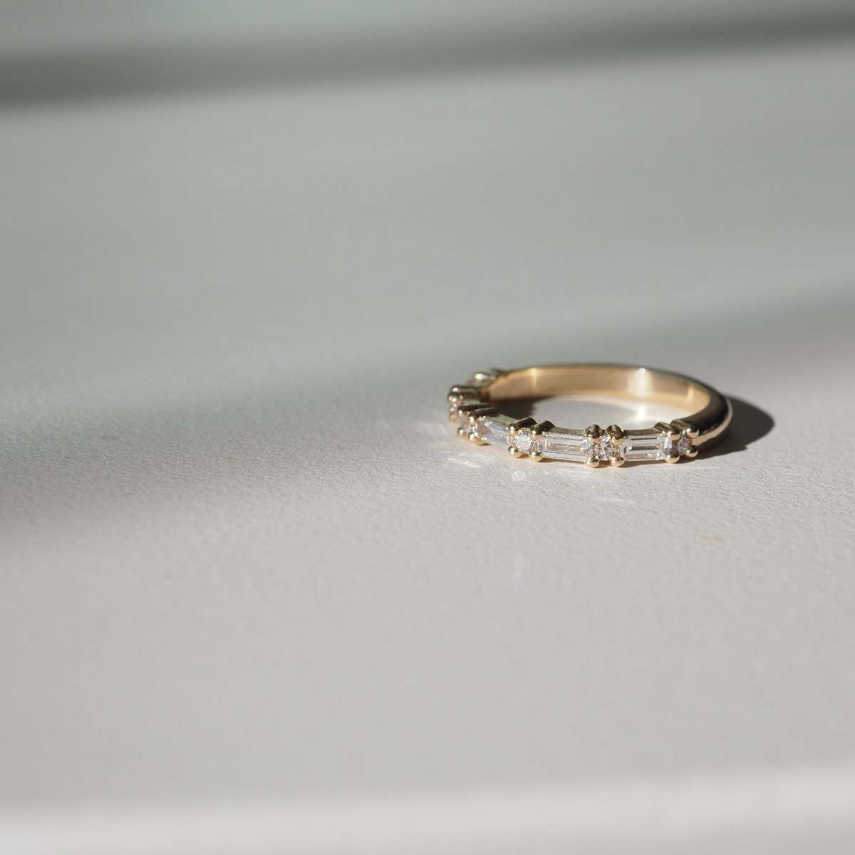 Stunning 0.20 TCW Round & Baguette Moissanite Stones Alternate Wedding Bands 2