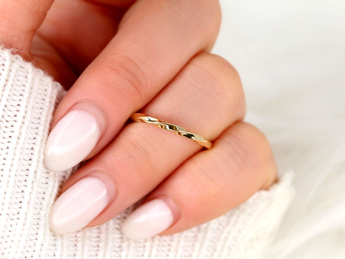 Stunning Twisted Wedding Bands 4