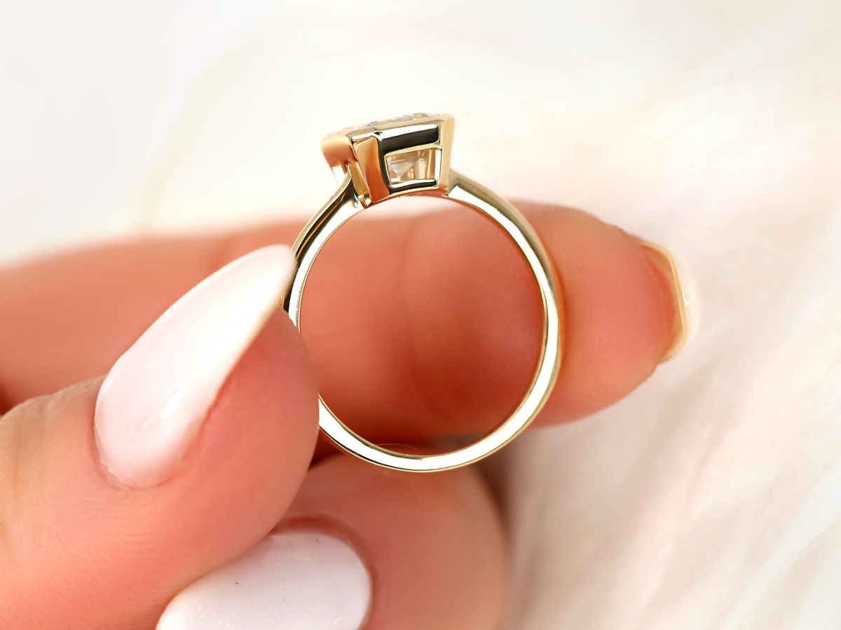 Stunning 1.75 CT Emerald Moissanite Engagement Ring with Bezel Design 4