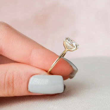 5.0 CT Round Cut Solitaire Style Moissanite Engagement Ring 2