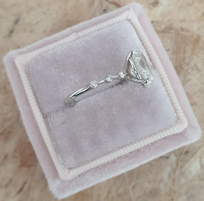 2 CT Oval Cut Pave CVD G/VS2 Diamond Engagement Ring 3