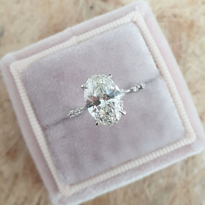 2 CT Oval Cut Pave CVD G/VS2 Diamond Engagement Ring 1